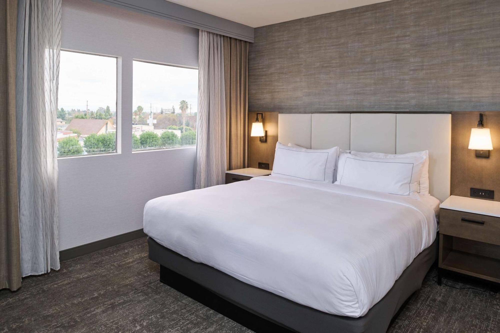 Doubletree By Hilton Buena Park Otel Dış mekan fotoğraf