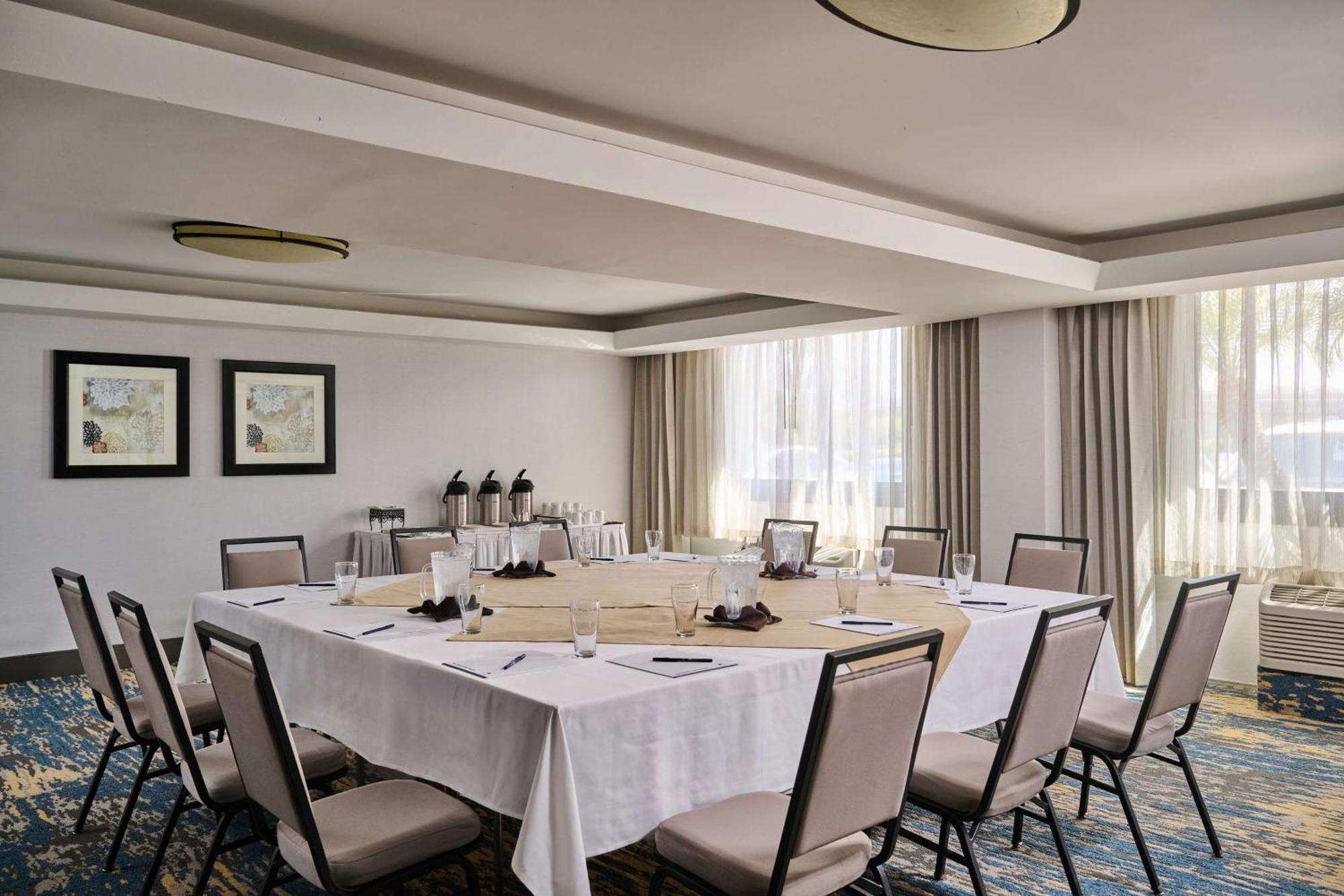 Doubletree By Hilton Buena Park Otel Dış mekan fotoğraf